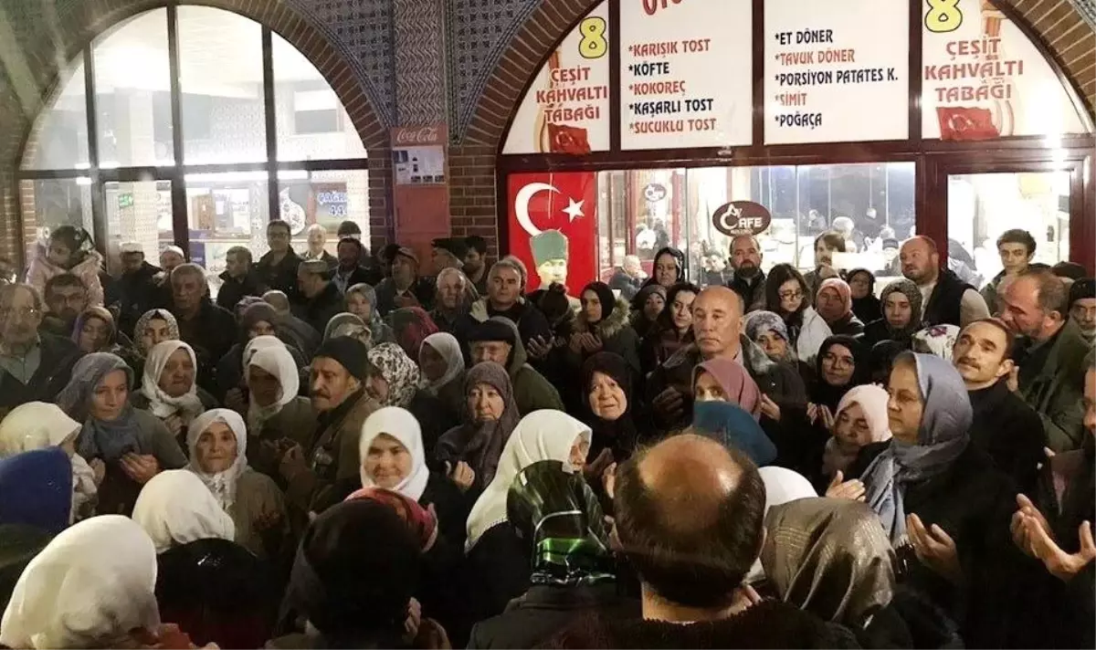 Simav’dan 51 Umreci Umreye Uğurlandı